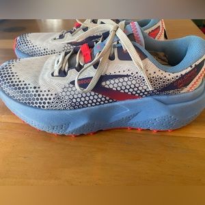 Brooks Caldera 6 Trail Running Shoes Women’s 6